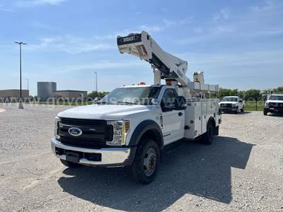 2019 Ford F-550 XL SD 4x4 S/A Bucket Truck
