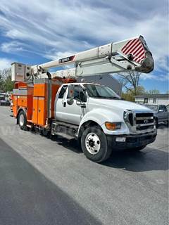 2012 FORD F-750 BUCKET TRUCK