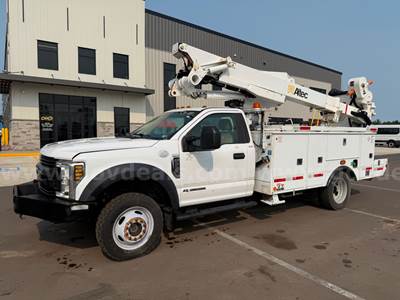 2019 Ford F550 4X4 Altec AT41M Bucket Truck