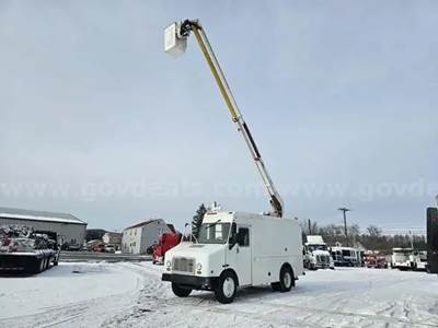 2007 Freightliner MT55 Stepvan w/ Altec LS45 Bucket Boom