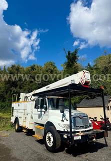 2016 INTERNATIONAL 4400 Bucket Truck