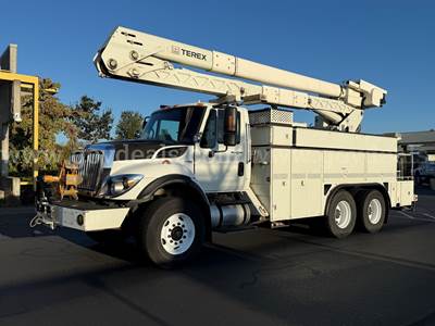 2010 International 7500 Body & Bucket