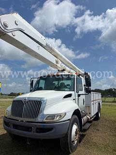 2012 International DuraStar 4300 7.6L Diesel Utility Aerial Lift ALTEC Bucket Truck