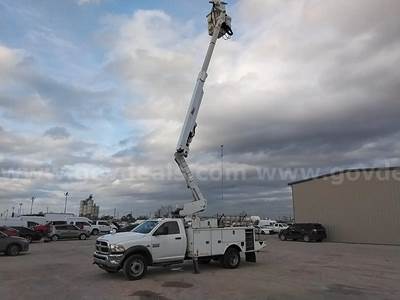 2013 RAM 5500 BUCKET TRUCK