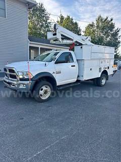 2016 RAM 5500 4x4 SERVICE BUCKET TRUCK
