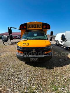 2020 Chevrolet Express Bus