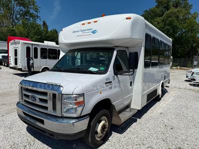 2018 Ford E-350 12 Passenger Shuttle Bus-ADA