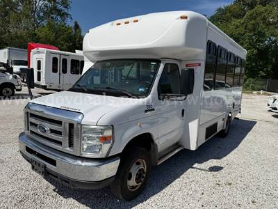2017 Ford E-450 14 Passenger Shuttle Bus-ADA