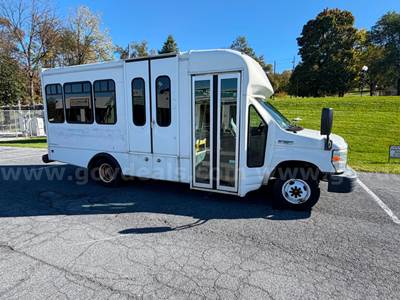 2012 Ford E350 Shuttle Bus 36K miles.