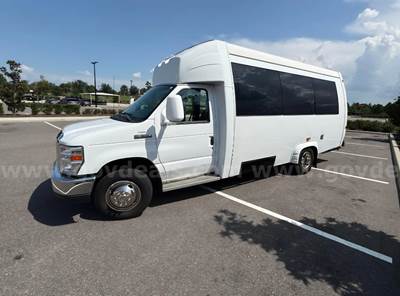 2016 Ford Econoline Great shape everything works