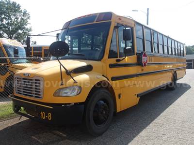 10 Lots: Freightliner B2 Bus Chassis