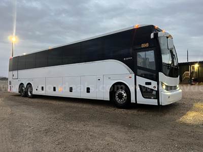 4 Lots: Coach Buses (CHTC, Freightliner, MCI, Tesma)