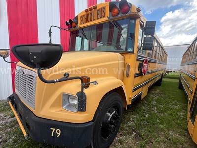 2003 FREIGHTLINER Diesel /Automatic-72 PASS.BUS -203Kmiles-CLEAN TITLE