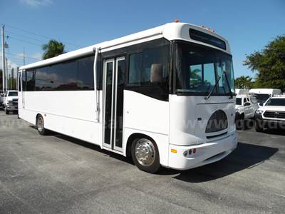 Freightliner Glaval Bus - 41 Passenger Only 64,089 Miles