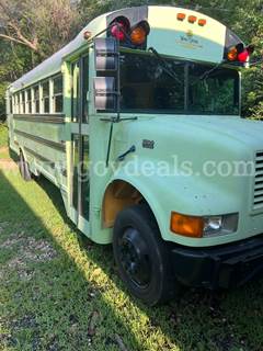 1999 International 3800