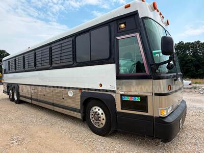 2007 MCI Coach Tour Bus D4000 Prison Buses