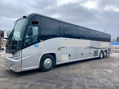2011 MCI J4500 Motorcoach Bus