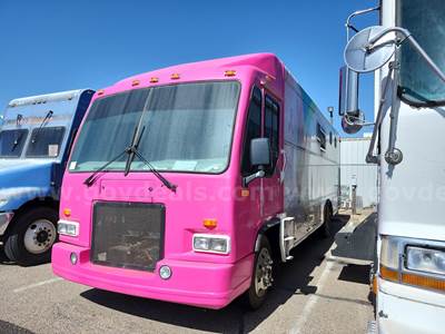1999 Spartan SP-2142 Mobile Medical Bus