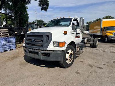 2011 Ford F-650 SD S/A Cab & Chassis