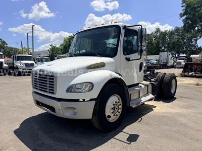 2014 Freightliner M2 106