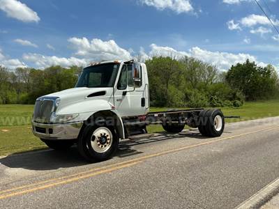 2005 International 4400 DT466 ( VIDEO ATTACHED)