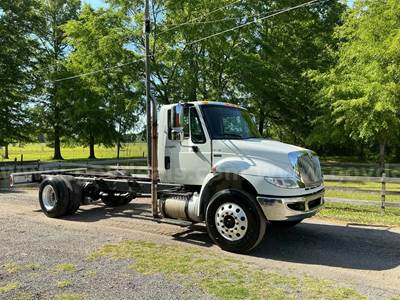2012 International DuraStar 4400