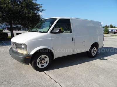 2004 Chevrolet Astro Cargo Van