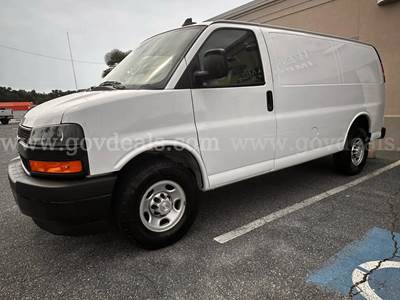 2019 Chevrolet Express 2500 Cargo Van