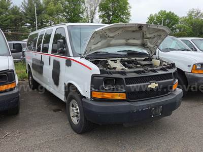 2015 Chevrolet Express Passenger Van Series