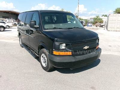 2014 Chevrolet Express 12 Passenger!!
