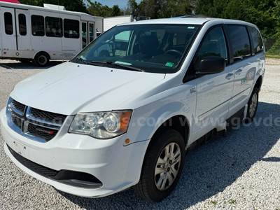 2017 Dodge Grand Caravan RT SE Passenger Van- ADA