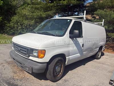 2004 Ford E-150 Cargo Van -Inoperable