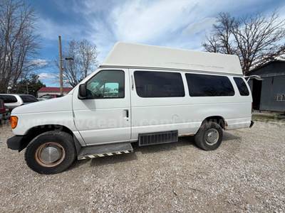 2003 Ford E-350 RAISED ROOF WHEELCHAIR VAN