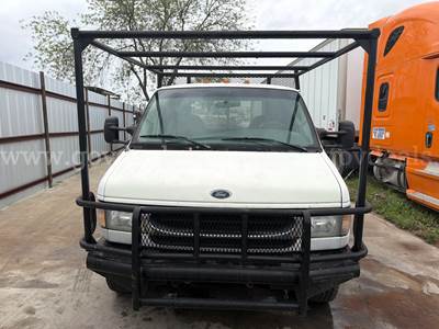 2003 Ford Econoline E-450 Super Duty