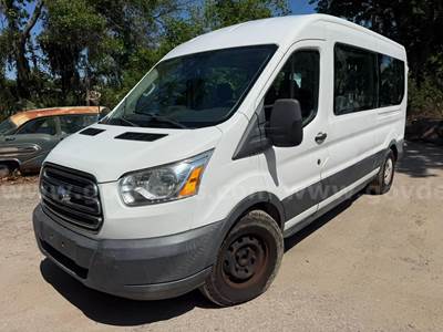 2018 Ford Transit 350 Wagon Med. Roof XL w/Sliding Pass. 148-in. WB