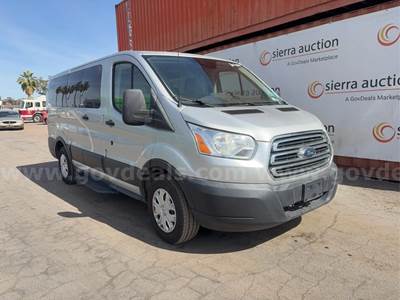 2019 Ford Transit 150 Wagon Low Roof XL 60/40 Pass. 130-in. WB