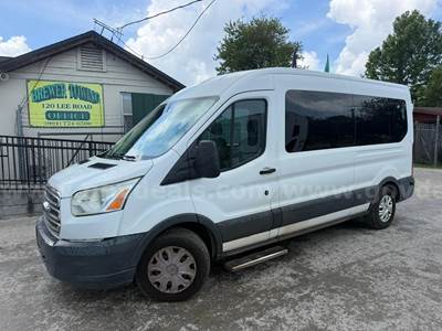 2015 Ford Transit 350 Wagon Med. Roof XL w/Sliding Pass. 148-in. WB