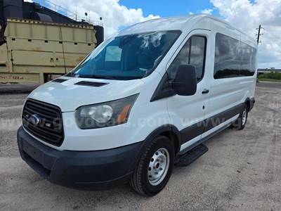 2019 Ford Transit 350 Wagon Med. Roof XL w/Sliding Pass. 148-in. WB