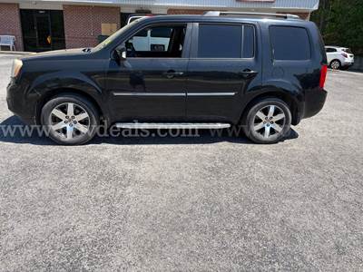 2012 Honda PILOT Touring 4WD  W/DVD 3.5L/ runs & drive / clean title/clean Carfax
