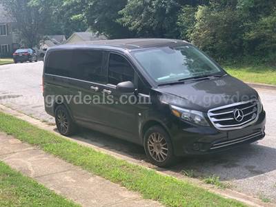 2018 Mercedes-Benz Metris Passenger Van