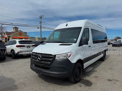 2024 Mercedes-Benz Sprinter 2500 High Roof Passenger Van