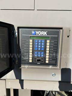 2014 York YVAA0375HJV46 Chiller