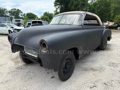 1952 Chevrolet Deluxe 2 Door