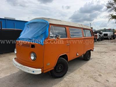 1973 VW BUS WESTFALIA