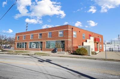 2-Story Commercial Property in Cincinnati, Ohio