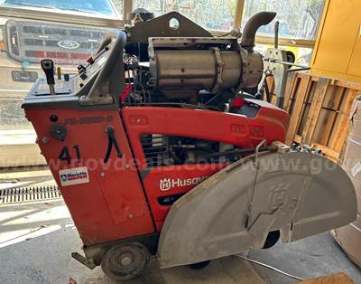 2014 Husqvarna FS5000D Saw