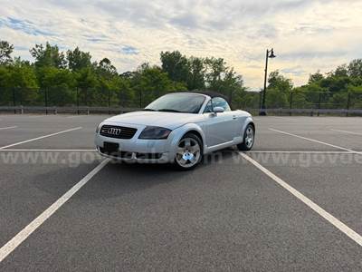 2001 Audi TT Quattro 225HP 6 Speed Convertible Very Clean! Rare! Low Miles!