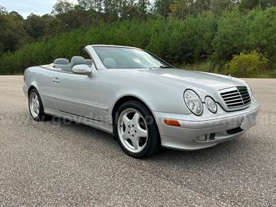 2000 Mercedes-Benz CLK-320 Class Convertible