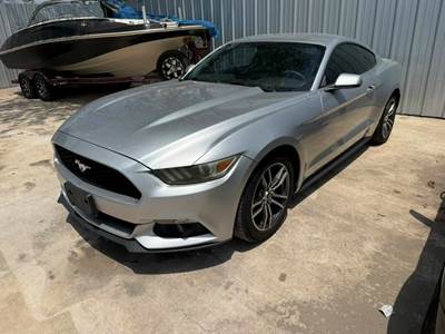2015 Ford Mustang Coupe