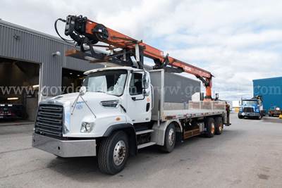 2011 Atlas 345.2V  Knuckleboom Crane Mtd on 2014 Freightliner 114SD Tri/A Flatbed